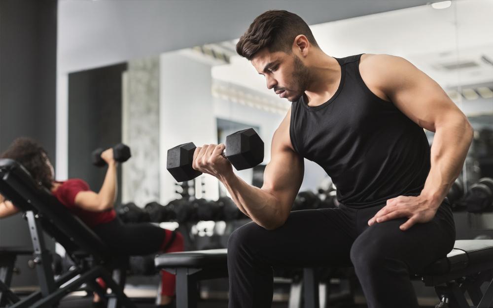 5 Ways to Use Dumbbells to Lose Belly Fat