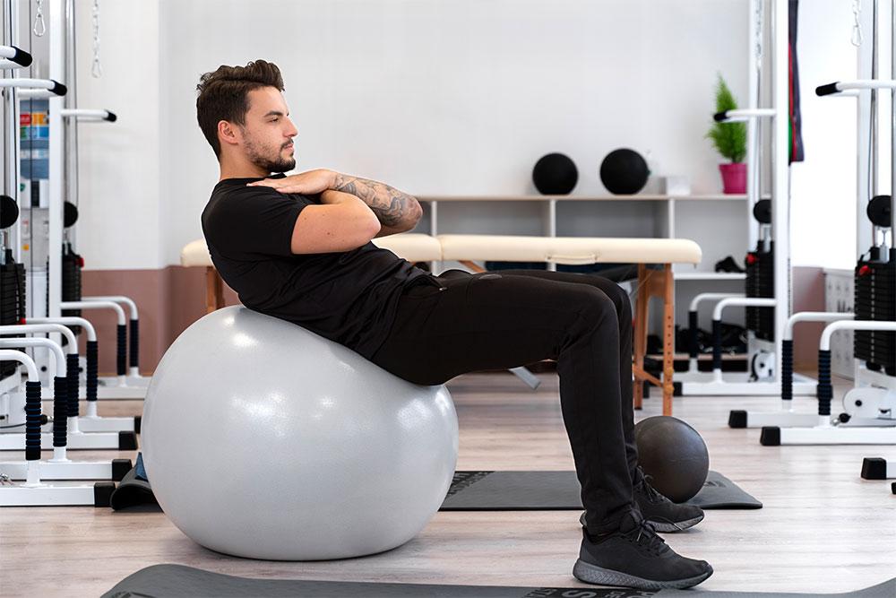 Level Up Your Workouts: Best Gym Balls for Pakistani Gyms